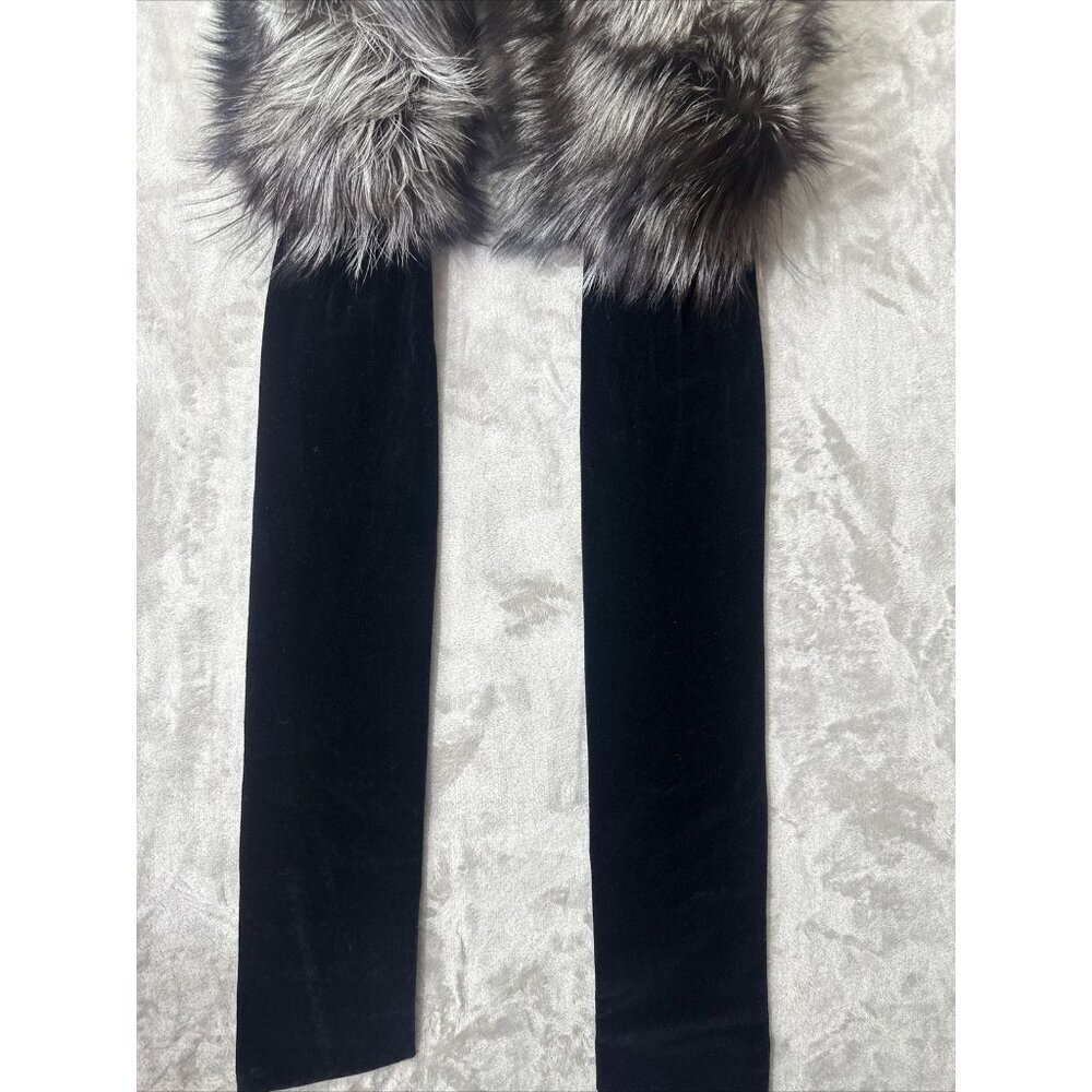 Women’s ST.John Evening Scarf Dyed Fox 95% Silk Velvet Lining Gray One Size - Picture 7 of 11